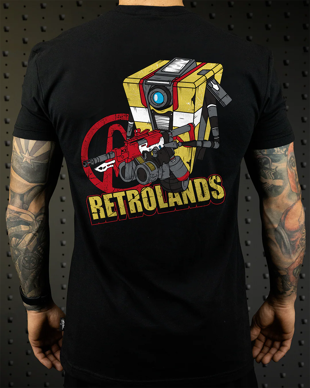 Retrolands Tee