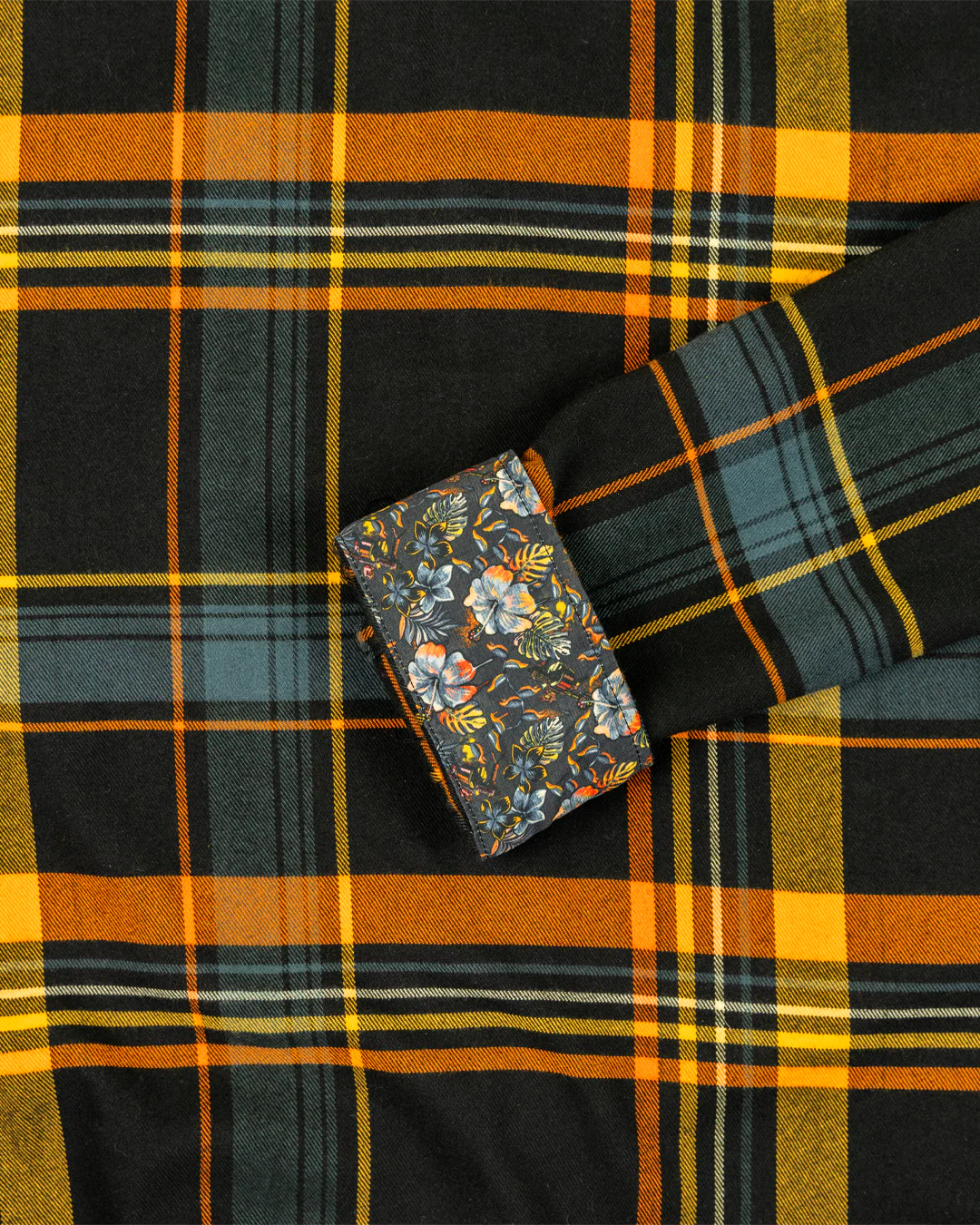 Hawaiian Drip Flannel - Image 4