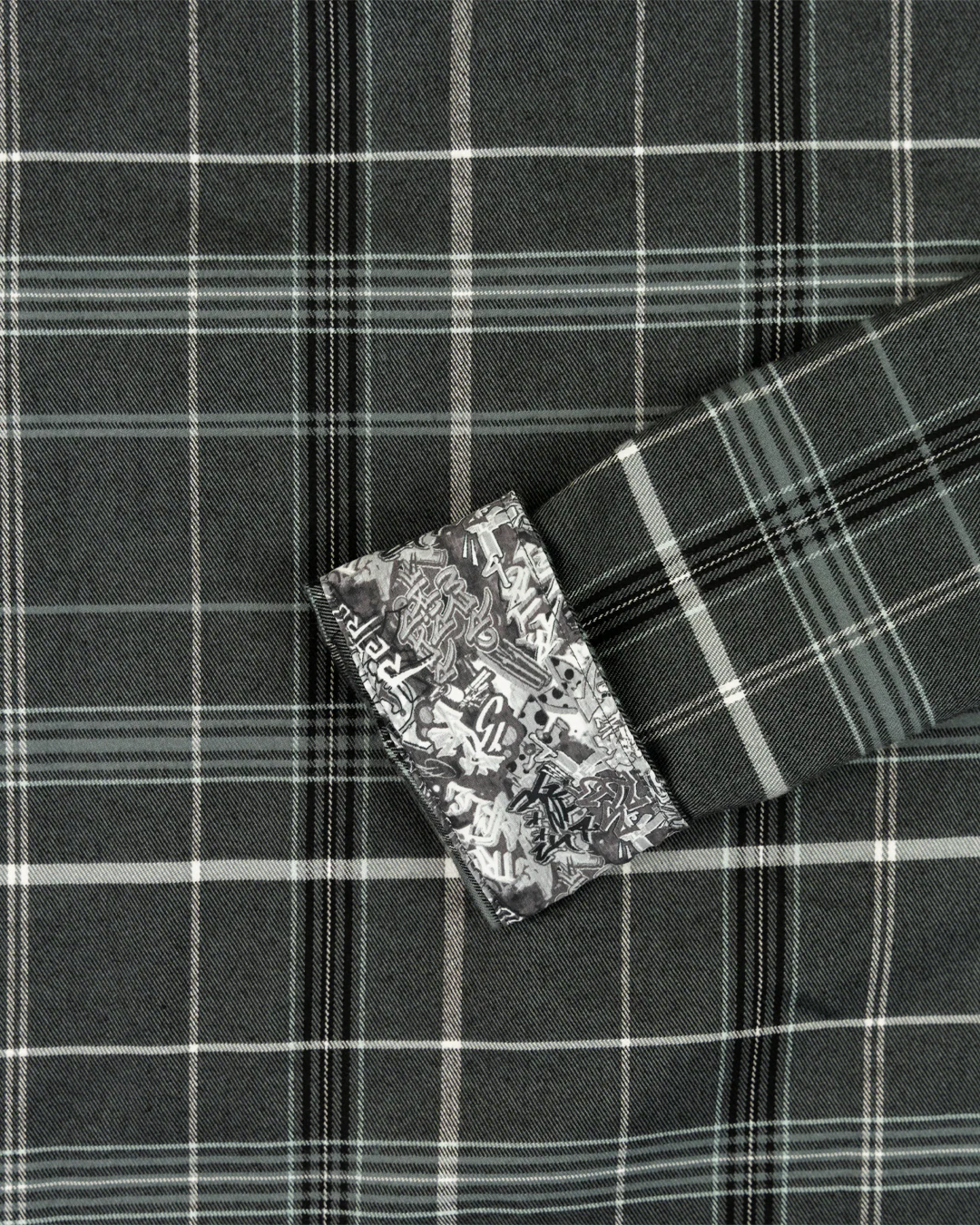 Tagged (Gray) Flannel - Image 4