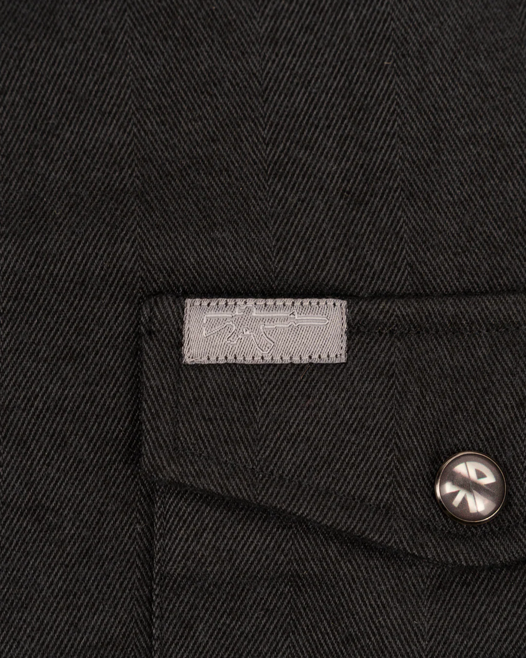 The Shelby Herringbone Flannel (Pearl Snaps) - Image 3