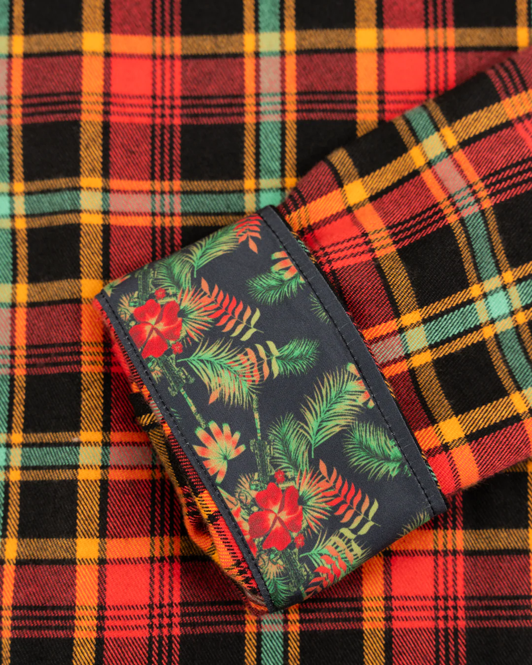 Tropics (Red/Green) Flannel - Image 4